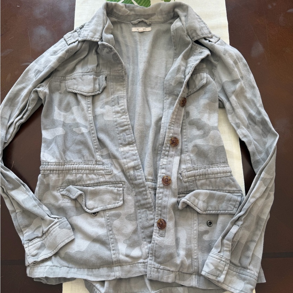 Maurices Light Gray Camouflage Utility Jacket